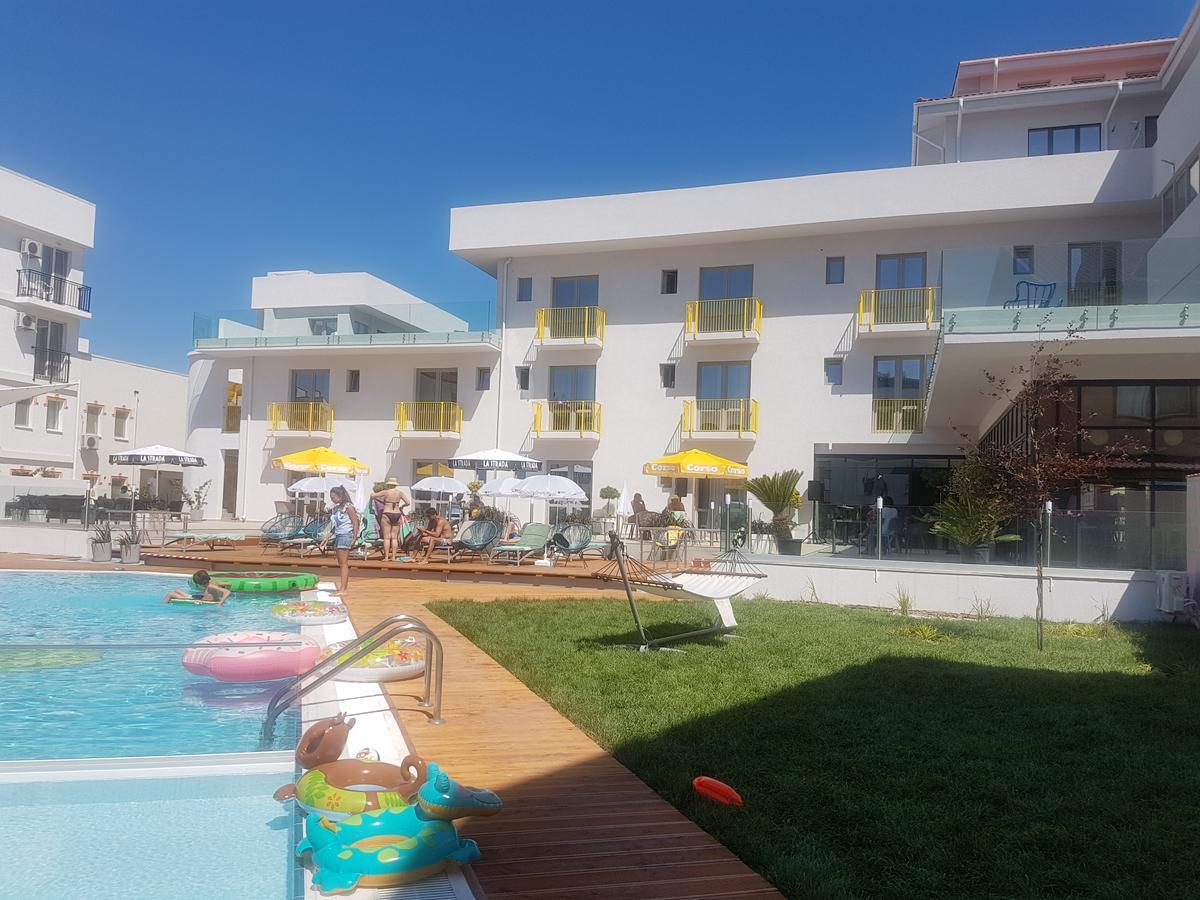Nayino Resort Hotel Navodari Exterior photo